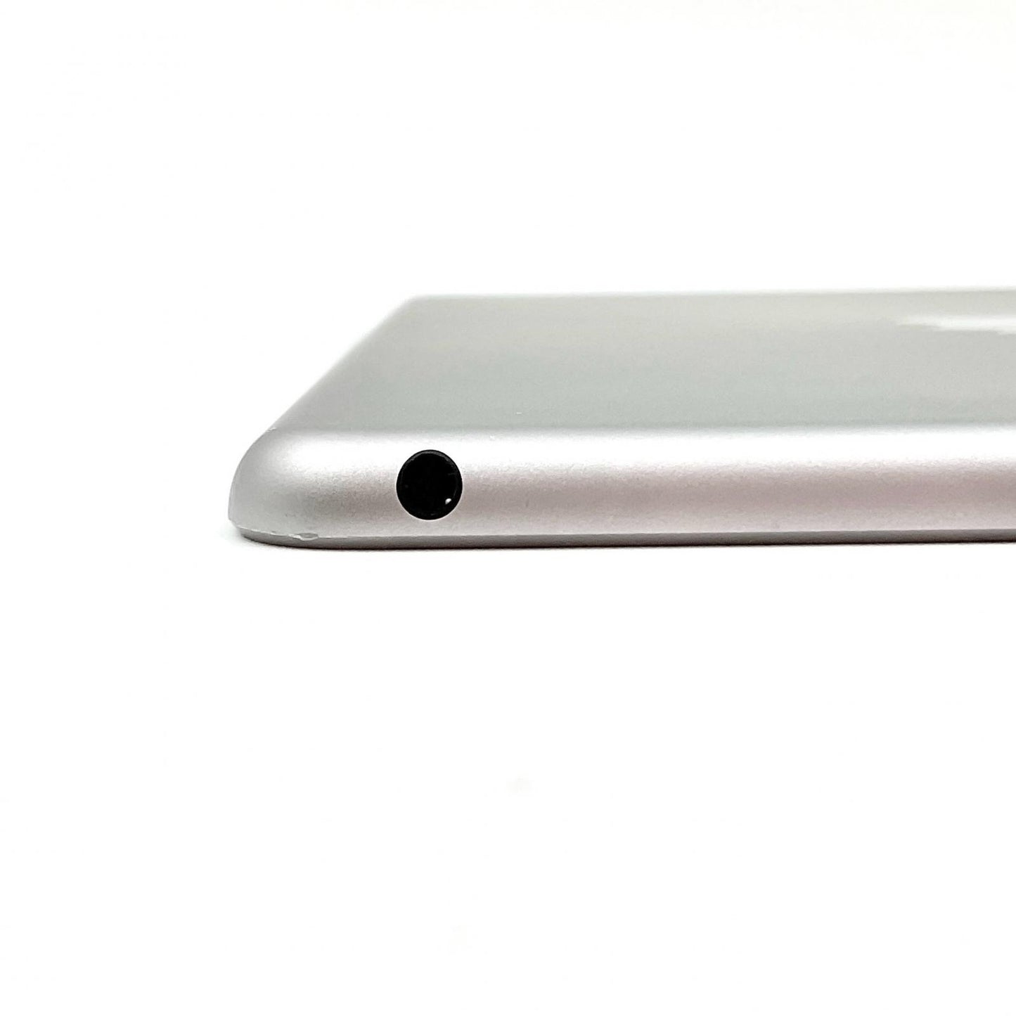 【全額返金保証】【最速発送】Apple iPad iPad 9.7インチ 第6世代 32GB スペースグレイ Wi-Fi 動作確認済