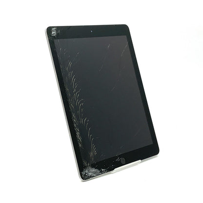 【最速発送】Apple iPad iPad 9.7インチ 第6世代 32GB スペースグレイ Wi-Fi【難有】