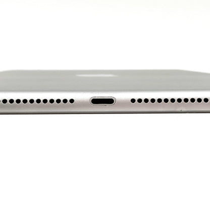 【最速発送】Apple iPad iPad 9.7インチ 第6世代 32GB スペースグレイ Wi-Fi【難有】