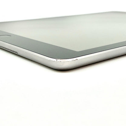 【最速発送】Apple iPad iPad 9.7インチ 第6世代 32GB スペースグレイ Wi-Fi【難有】