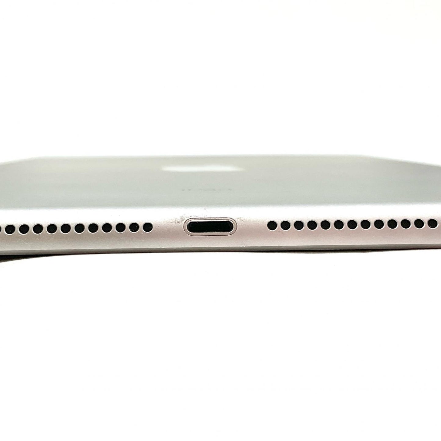 【全額返金保証】【最速発送】Apple iPad iPad 9.7インチ 第6世代 32GB スペースグレイ Wi-Fi 動作確認済