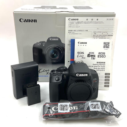 【全額返金保証】【最速発送】Canon デジタル一眼 EOS Kiss X10i ボディ ブラック 動作確認済