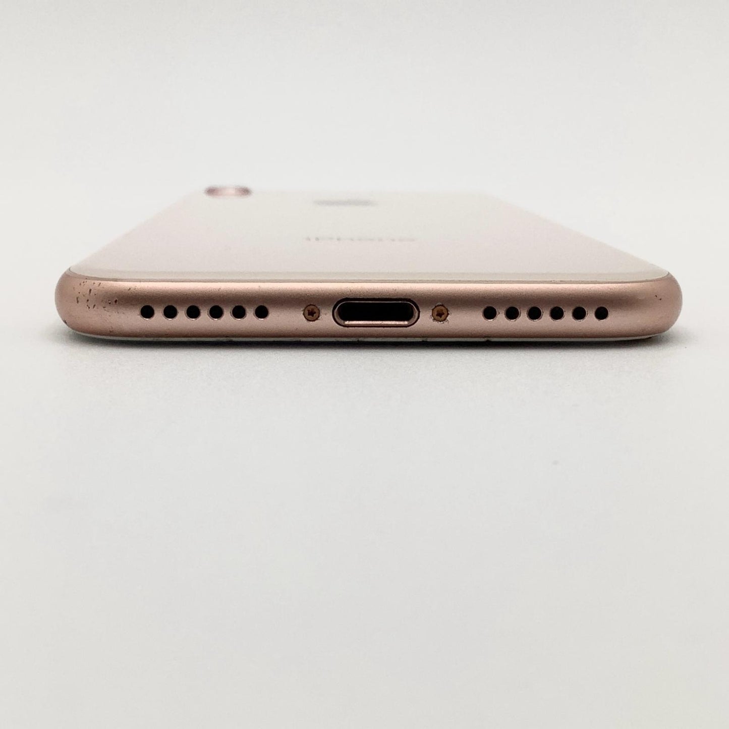 【最速発送】Apple iPhone iPhone 8 64GB ゴールド au 白ロム【難有】 72%