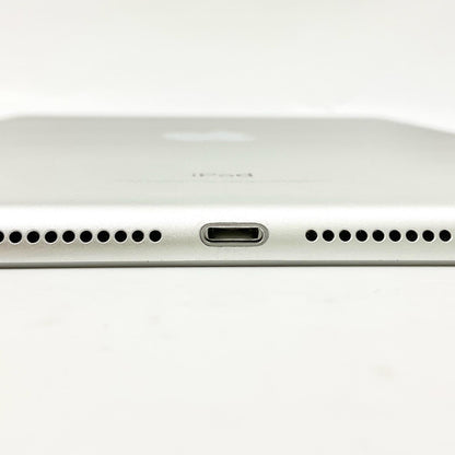 【全額返金保証】【最速発送】Apple iPad iPad 9.7インチ 第5世代 32GB シルバー Wi-Fi 動作確認済