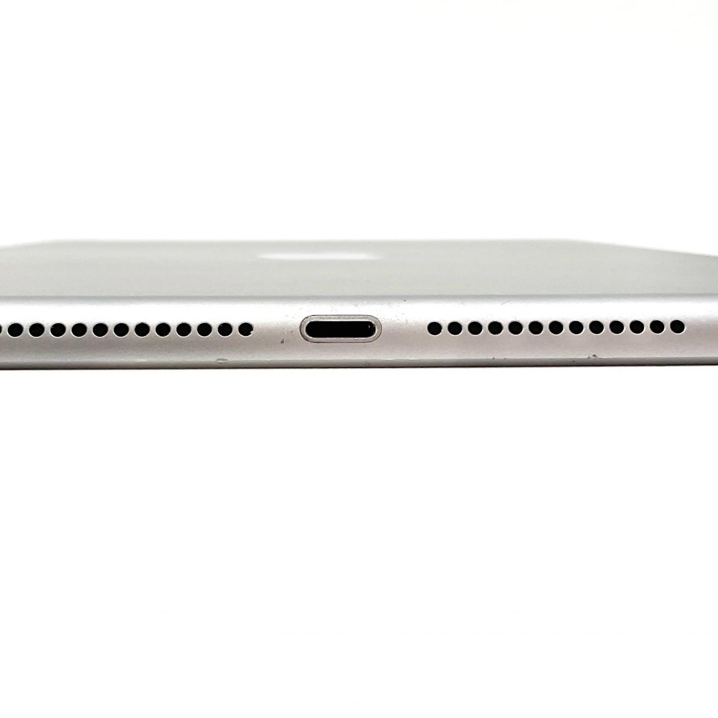 【最速発送】Apple iPad iPad 9.7インチ 第6世代 32GB スペースグレイ Wi-Fi【難有】
