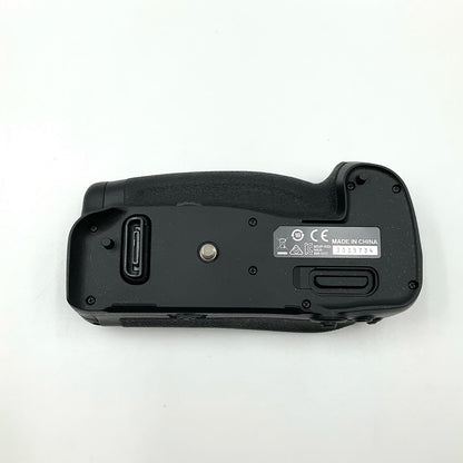 【全額返金保証】【最速発送】Nikon MB-D17 超美品 動作確認済