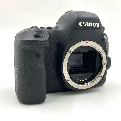 【全額返金保証】【最速発送】Canon デジタル一眼 EOS 6D Mark II ボディ ブラック 動作確認済