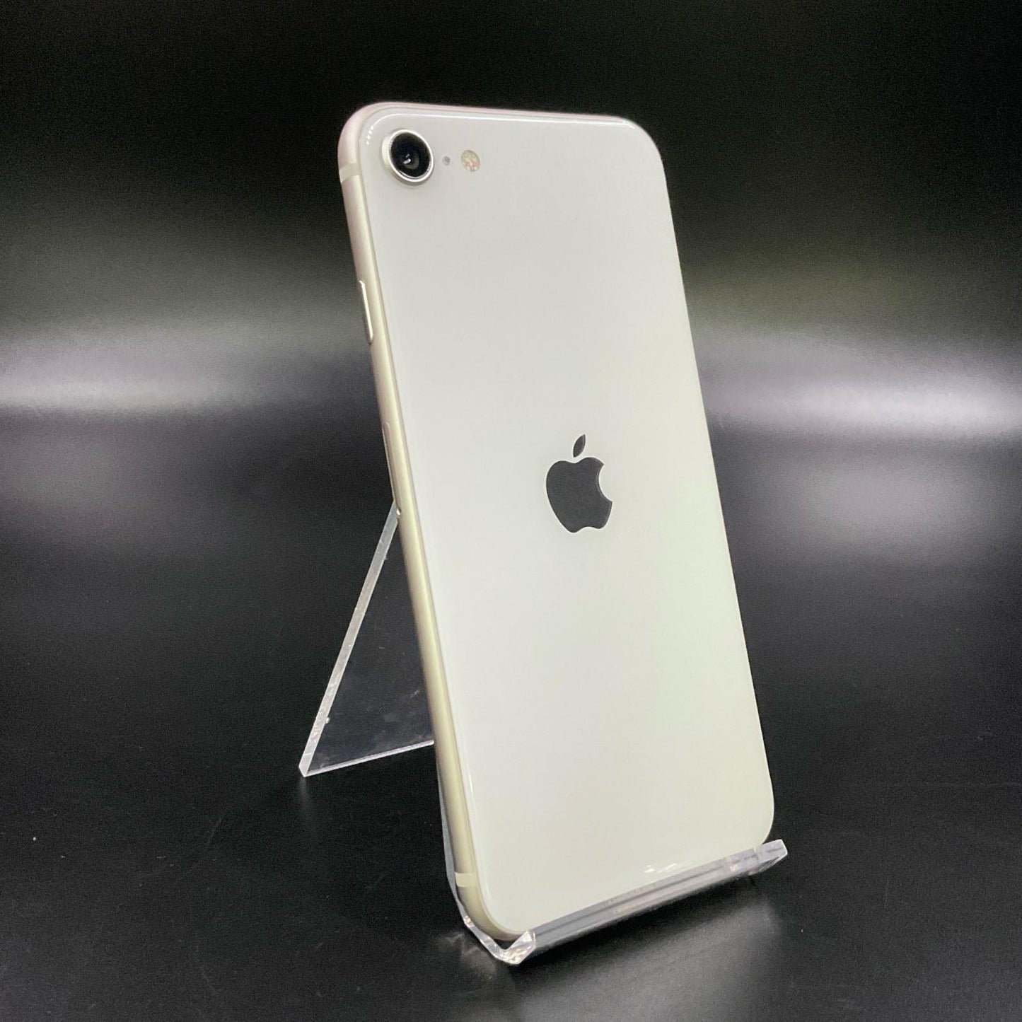 【全額返金保証】【最速発送】Apple iPhone iPhone SE（第3世代） 64GB スターライト 楽天モバイル 白ロム 動作確認済 82%