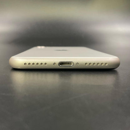 【全額返金保証】【最速発送】Apple iPhone iPhone SE（第3世代） 64GB スターライト 楽天モバイル 白ロム 動作確認済 82%