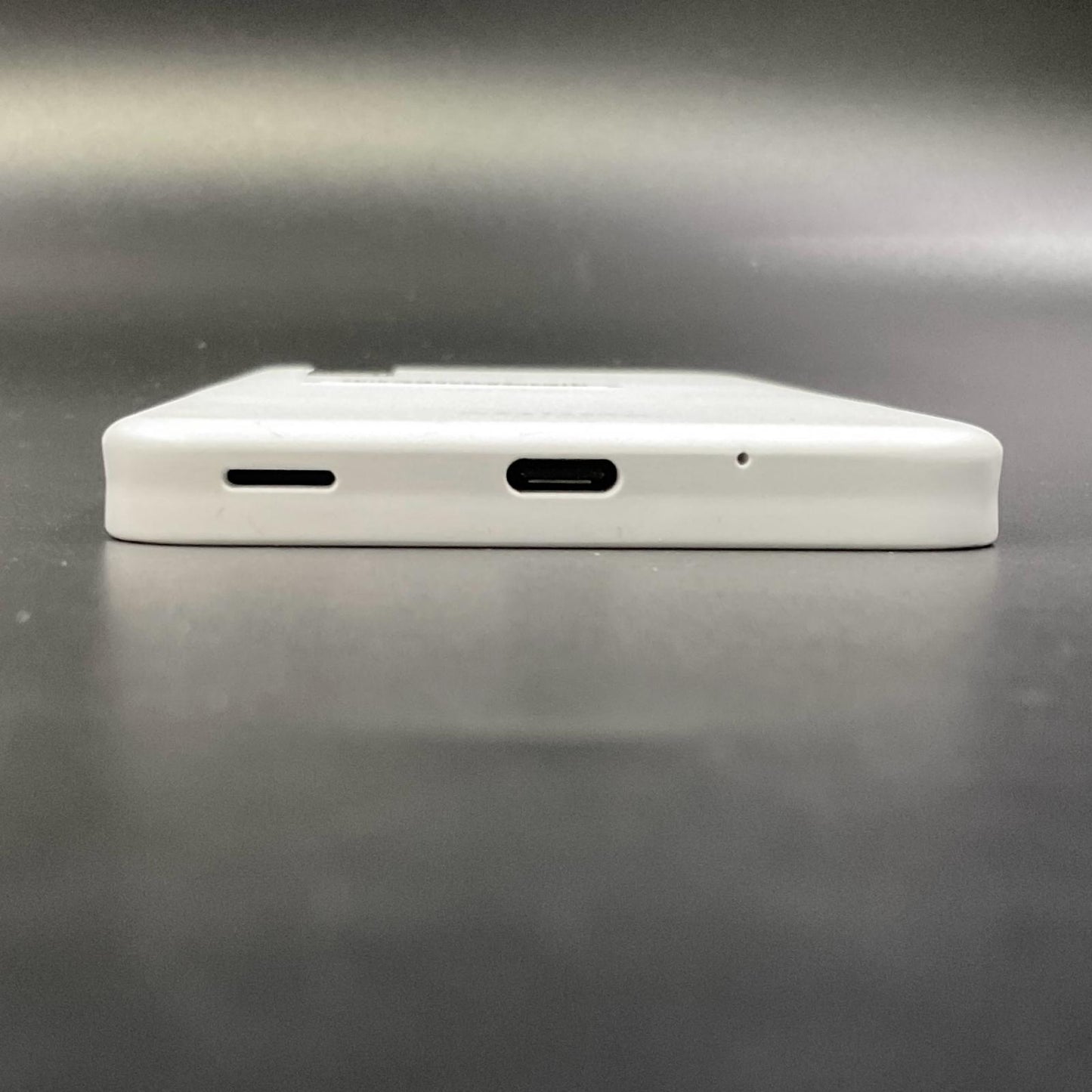 【全額返金保証】【最速発送】SHARP AQUOS wish3 ホワイト docomo SH-53D 白ロム 超美品 動作確認済