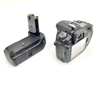 【全額返金保証】【最速発送】Nikon デジタル一眼 D90 ボディ MB-D80 バッテリーパック付 ブラック 動作確認済