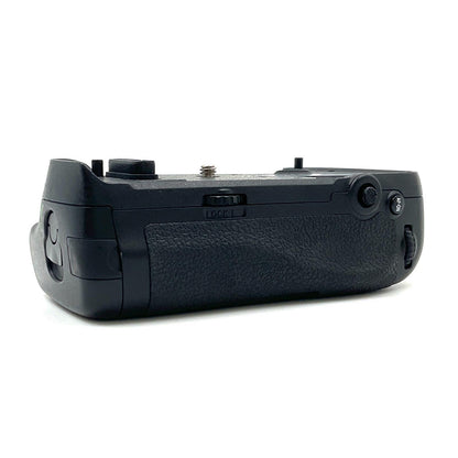 【全額返金保証】【最速発送】Nikon マルチパワーバッテリーパック MB-D17 動作確認済