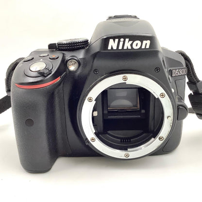 【全額返金保証】【最速発送】Nikon デジタル一眼 D5300 ボディ ブラック 動作確認済