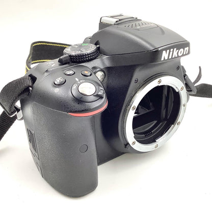 【全額返金保証】【最速発送】Nikon デジタル一眼 D5300 ボディ ブラック 動作確認済
