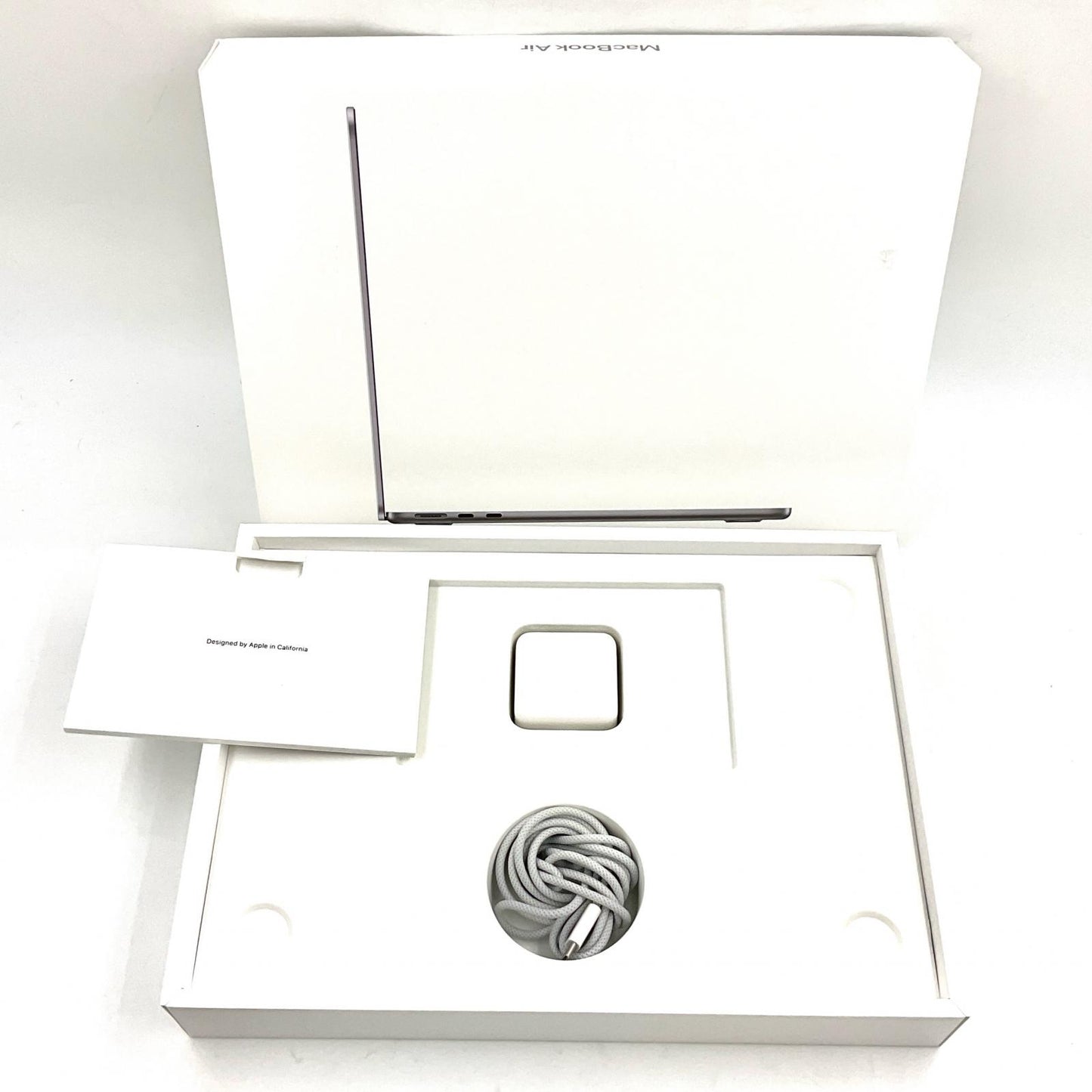 【全額返金保証】【最速発送】Apple MacBook Air 13インチ 2022 Apple M2 8GB SSD 512GB スペースグレイ 100% 動作確認済