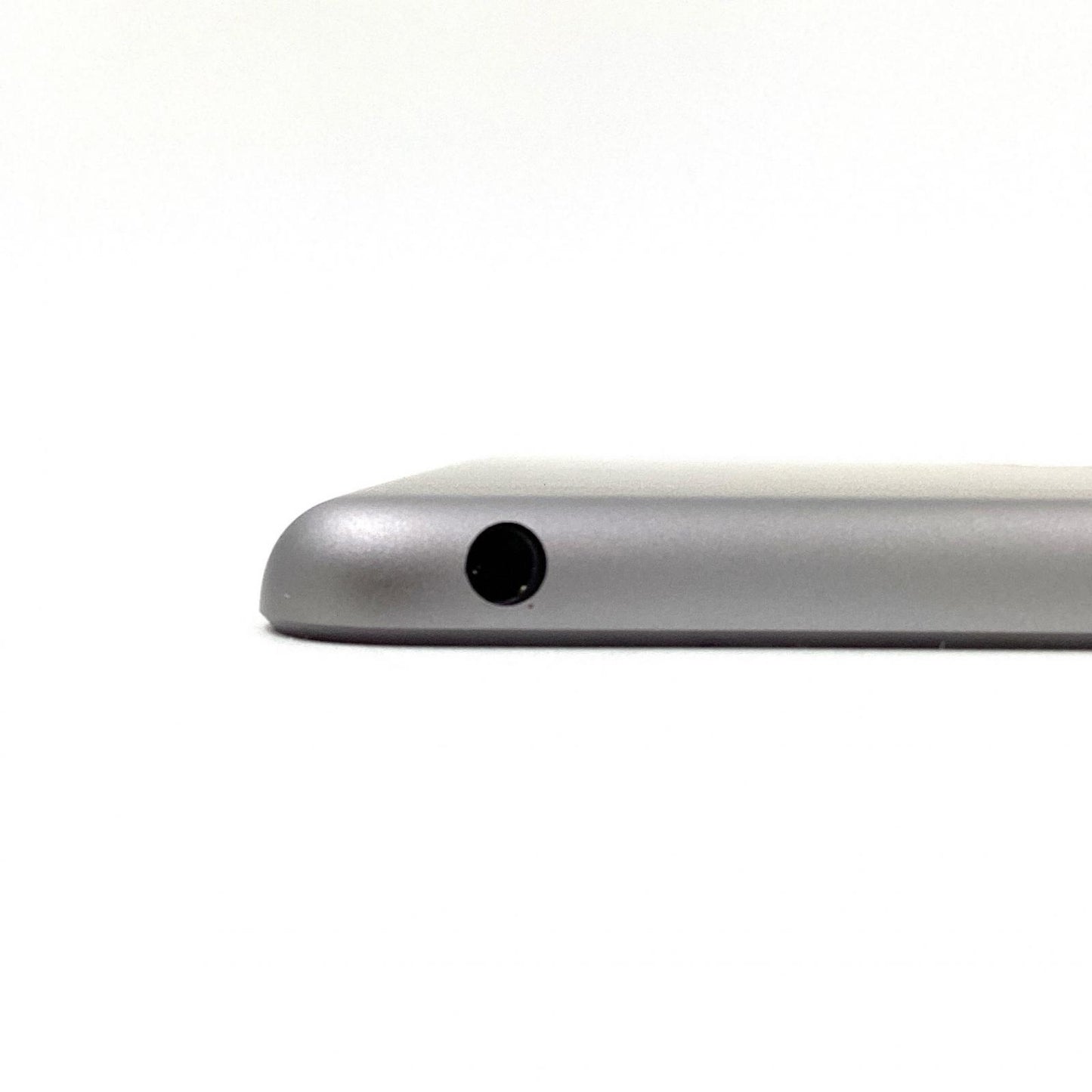 【全額返金保証】【最速発送】Apple iPad iPad 9.7インチ 第6世代 32GB スペースグレイ Wi-Fi 動作確認済