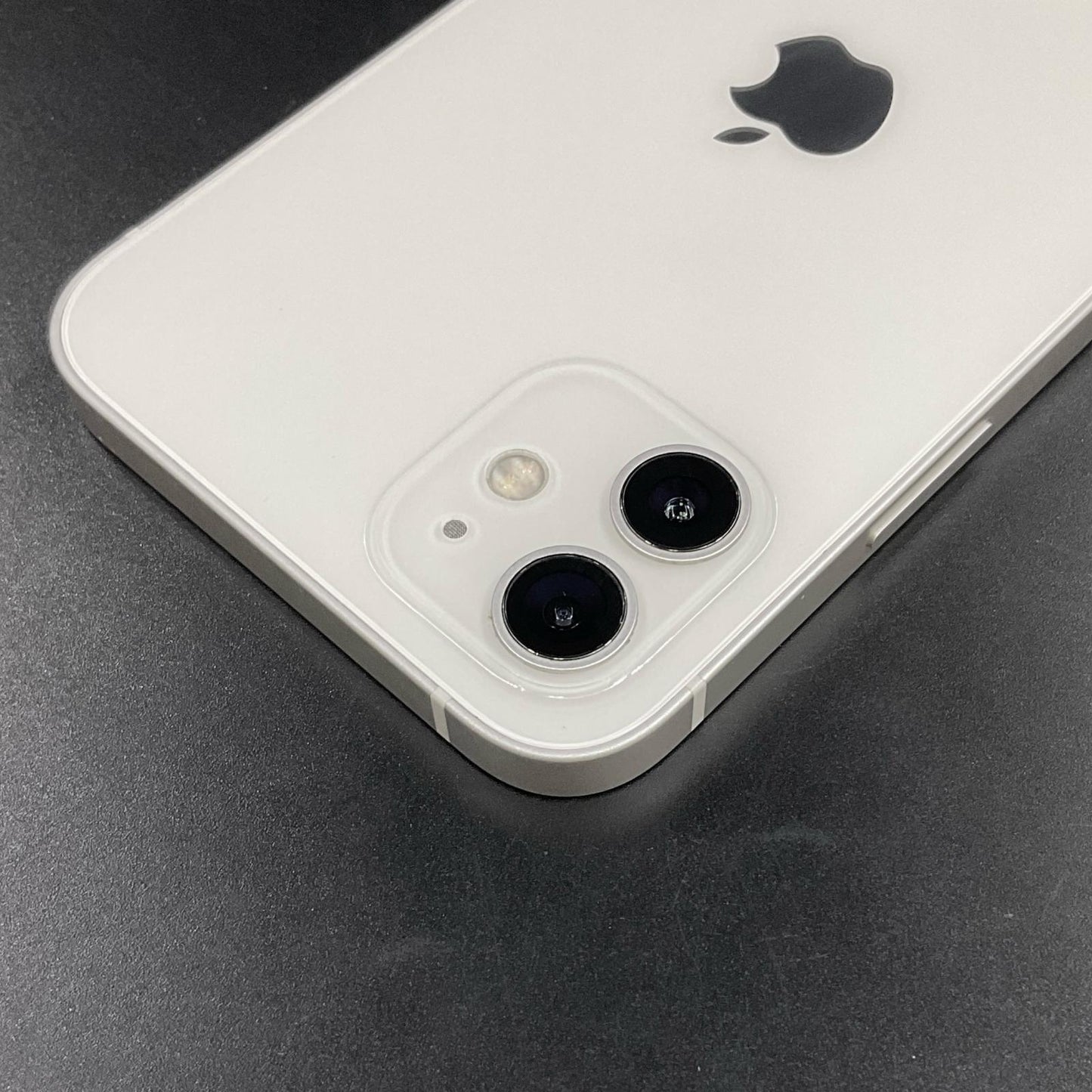 【全額返金保証】【最速発送】Apple iPhone iPhone 12 64GB ホワイト SIMフリー 動作確認済 81%
