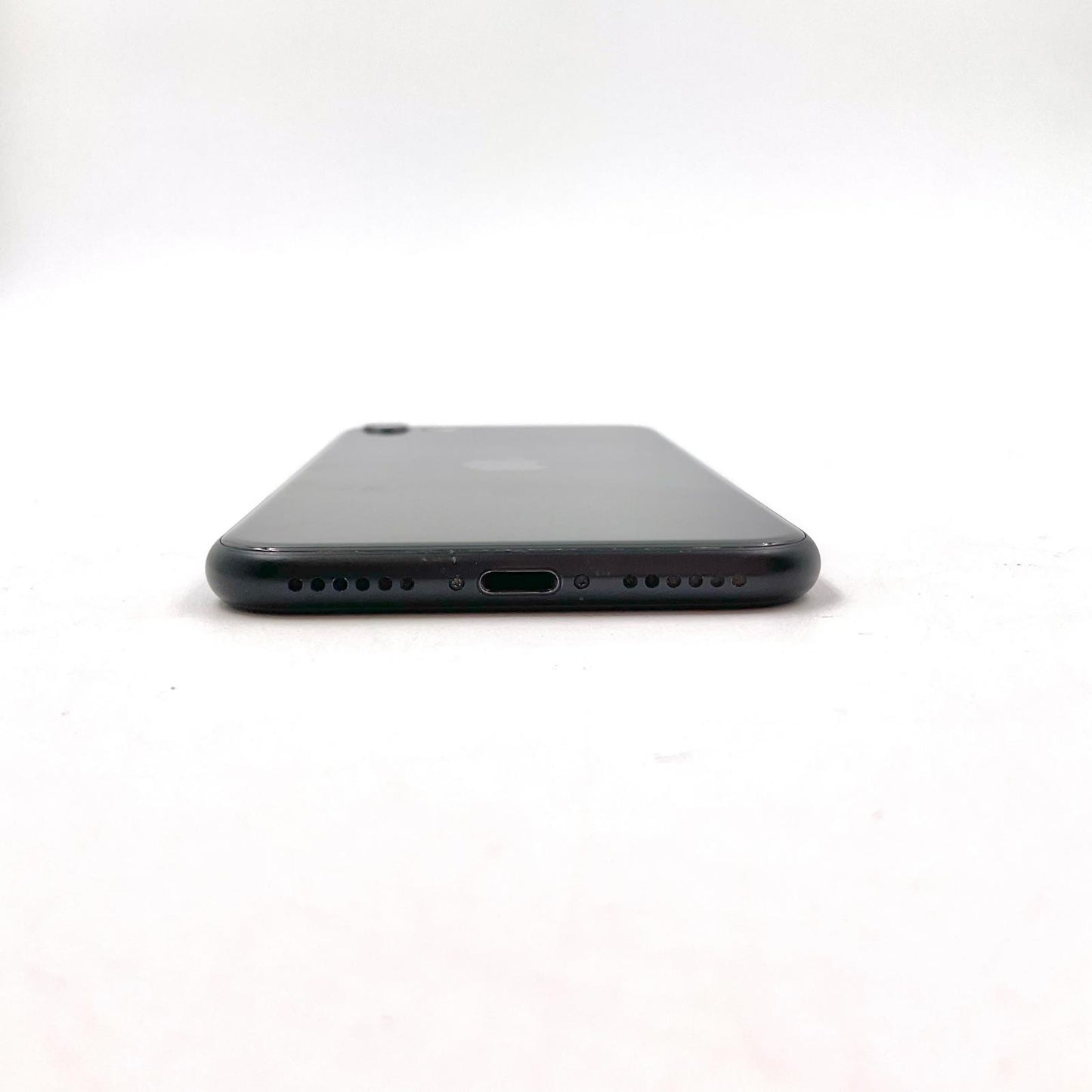 【全額返金保証】【最速発送】Apple iPhone iPhone SE（第2世代） 128GB ブラック SIMフリー 動作確認済 77%