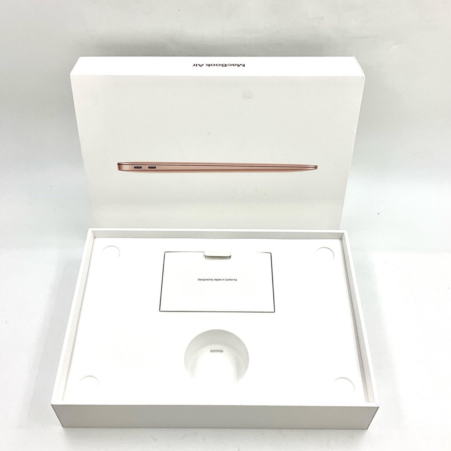 【全額返金保証】【最速発送】Apple MacBook Air 13.3インチ 2020 1.1GHz デュアルコア Intel Core i3 8GB SSD 256GB ゴールド 91.8% 動作確認済