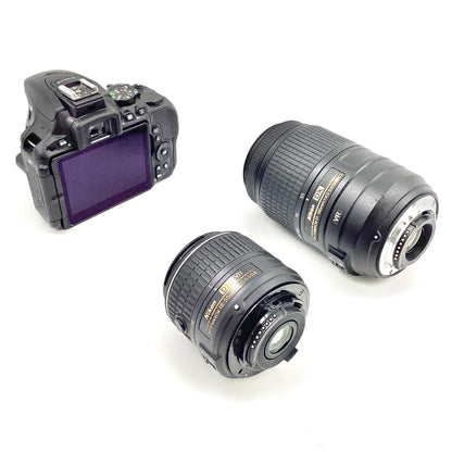 【全額返金保証】【最速発送】Nikon デジタル一眼 D5500 ダブルズームキット ブラック 動作確認済