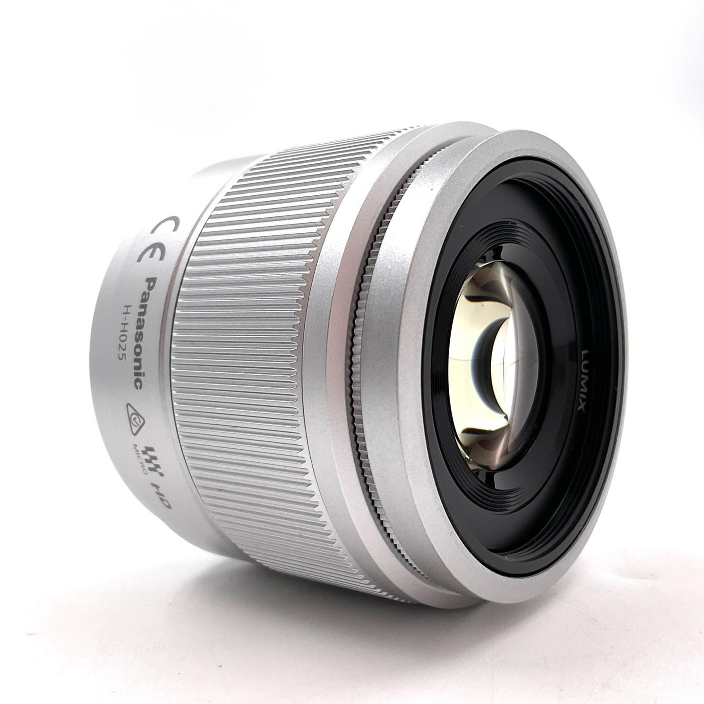 【最速発送】Panasonic LUMIX G 25mm/F1.7 ASPH. H-H025-S [シルバー]【難有】