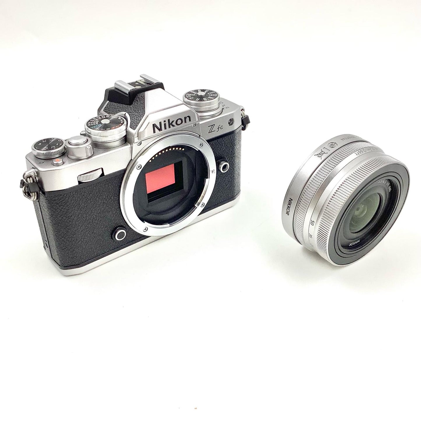 【全額返金保証】【最速発送】Nikon デジタル一眼 Z fc 16-50 VR レンズキット シルバー 超美品 動作確認済