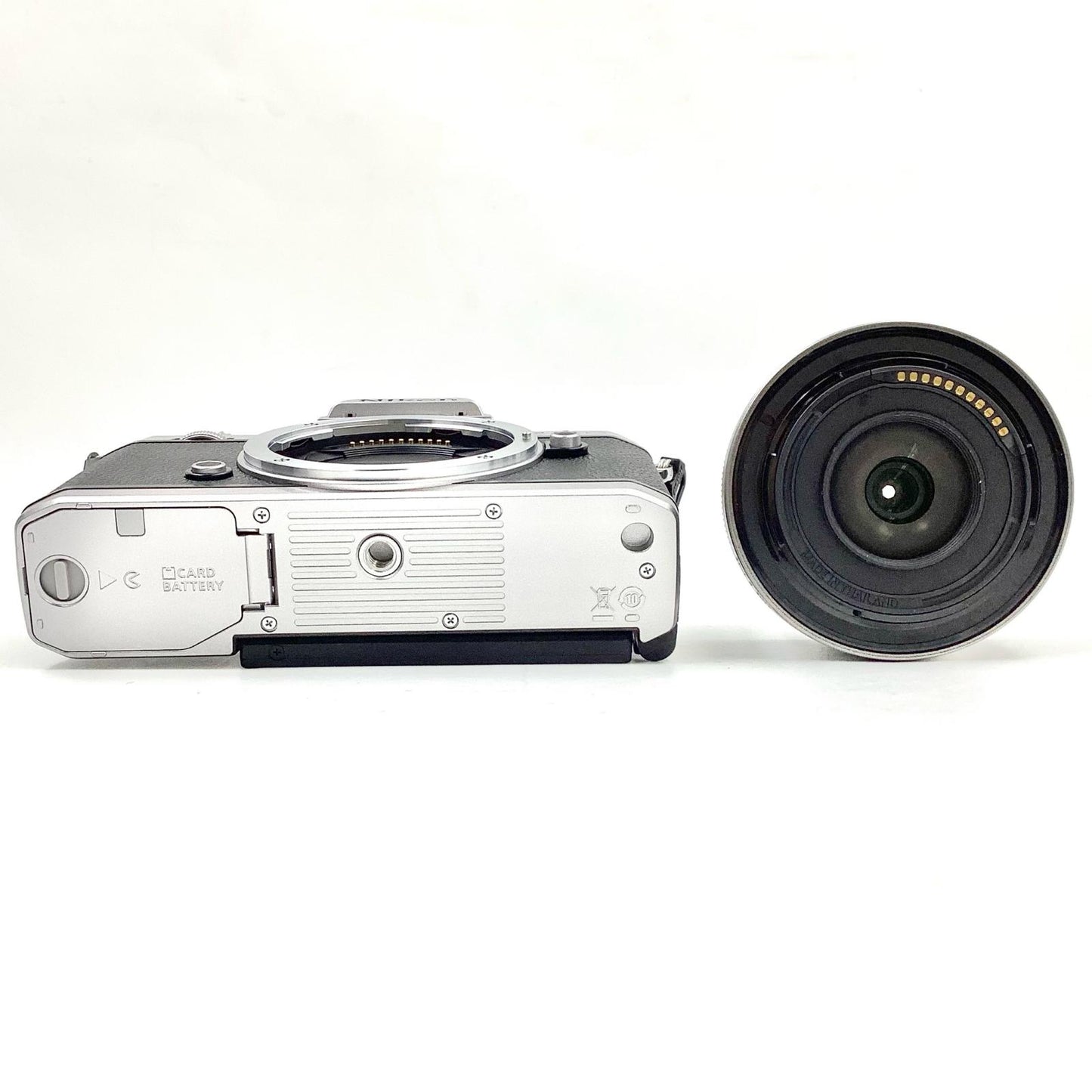 【全額返金保証】【最速発送】Nikon デジタル一眼 Z fc 16-50 VR レンズキット シルバー 超美品 動作確認済