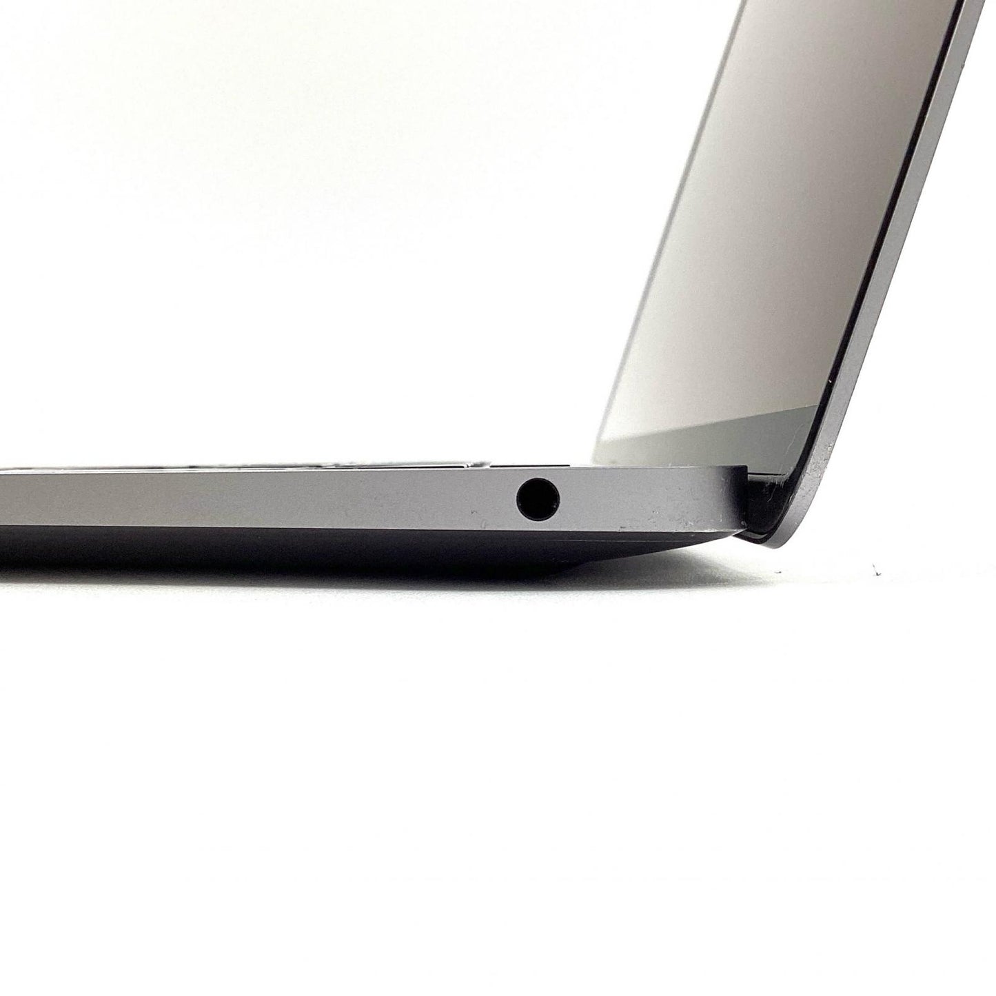 【全額返金保証】【最速発送】Apple MacBook Air 13.3インチ 2020 1.2 GHz クアッドコア Intel Core i7 8GB SSD 512GB スペースグレイ 83.3% 動作確認済