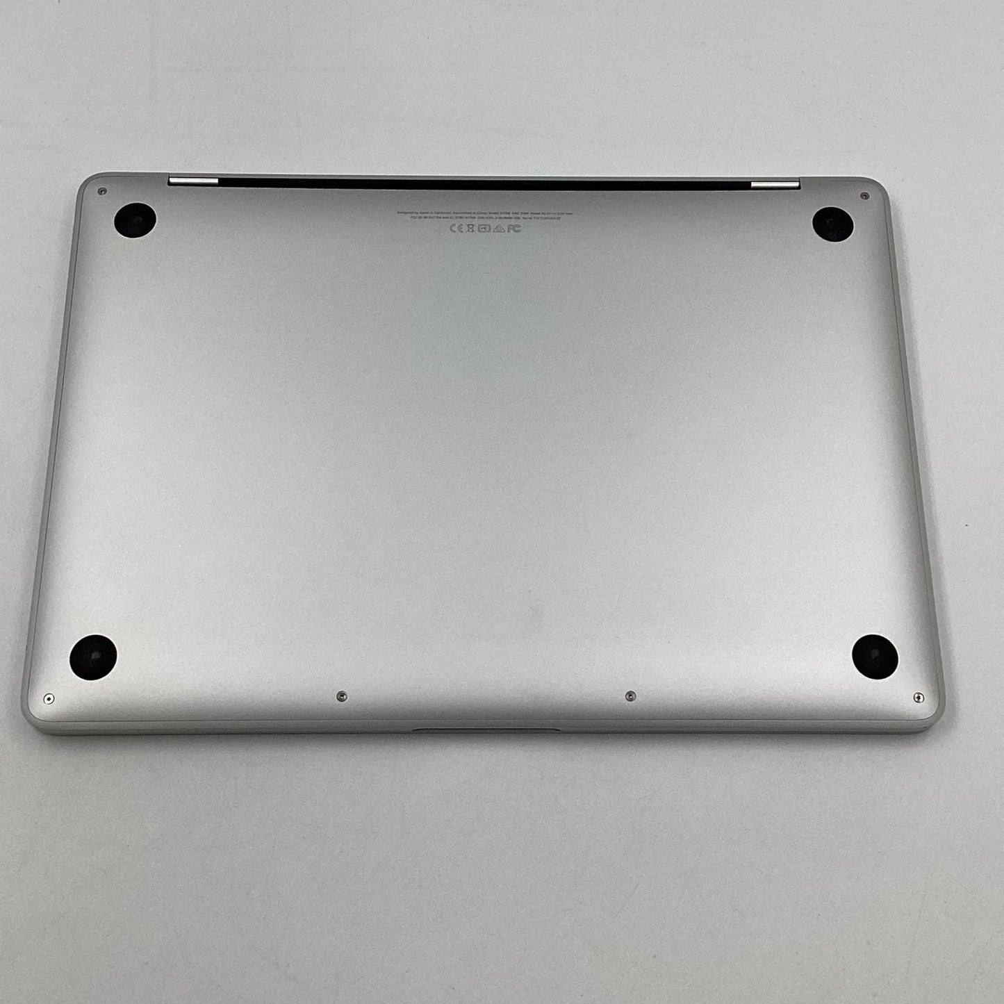【全額返金保証】【最速発送】Apple MacBook Pro 13.3インチ 2017 2.3GHz デュアルコア Intel Core i5 8GB SSD 256GB シルバー 90.4% 動作確認済