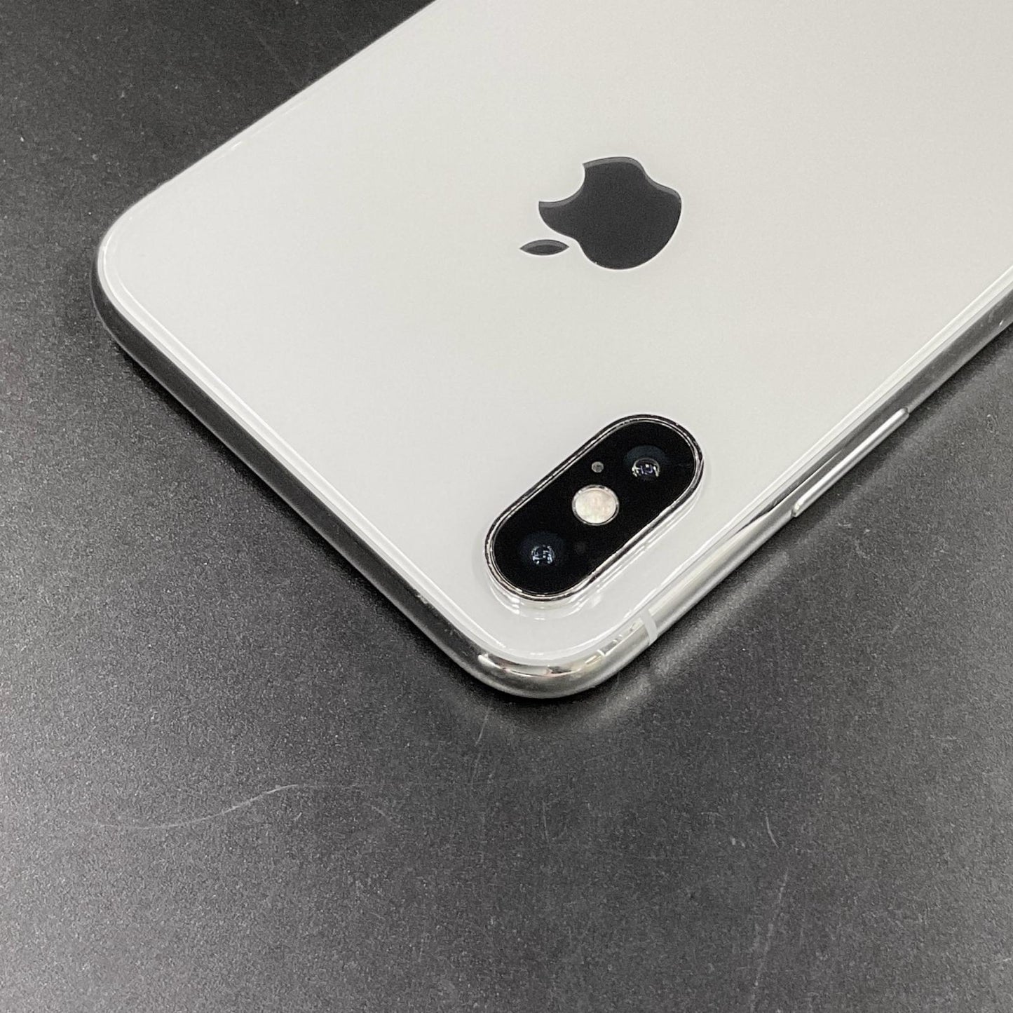 【全額返金保証】【最速発送】Apple iPhone iPhone X 64GB シルバー Softbank 白ロム 動作確認済 76%