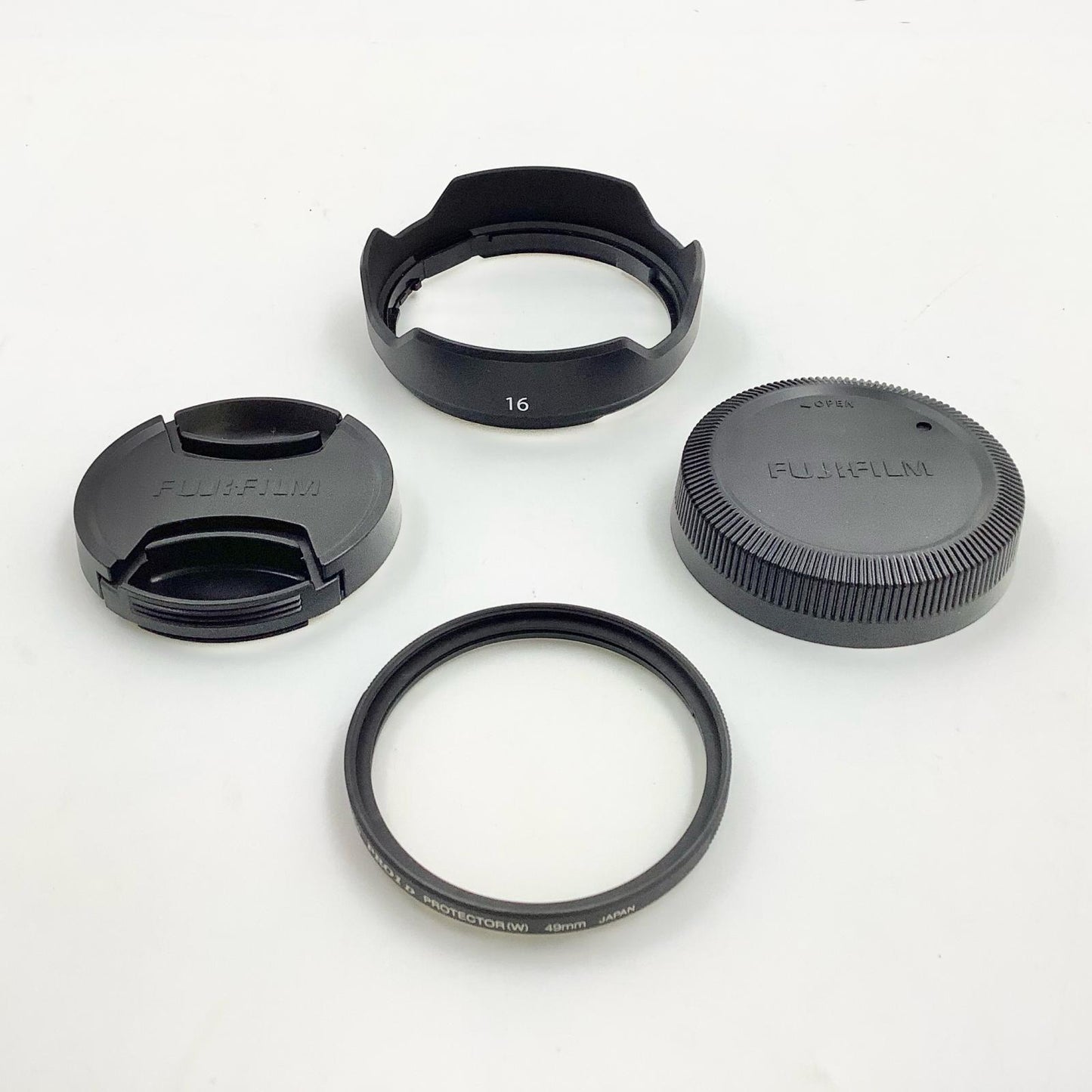 【全額返金保証】【最速発送】FUJIFILM FUJINON SUPER EBC XF 16mm 1:2.8 R WR 超美品 動作確認済