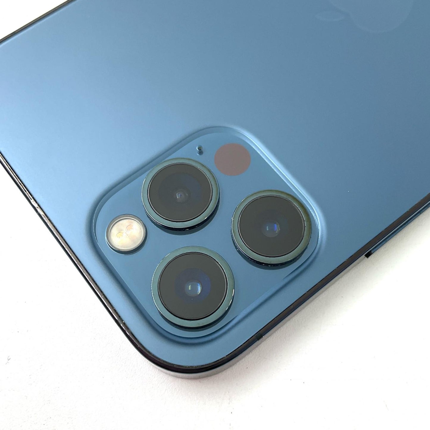【全額返金保証】【最速発送】Apple iPhone iPhone 12 Pro 256GB パシフィックブルー Softbank 白ロム 動作確認済 76%
