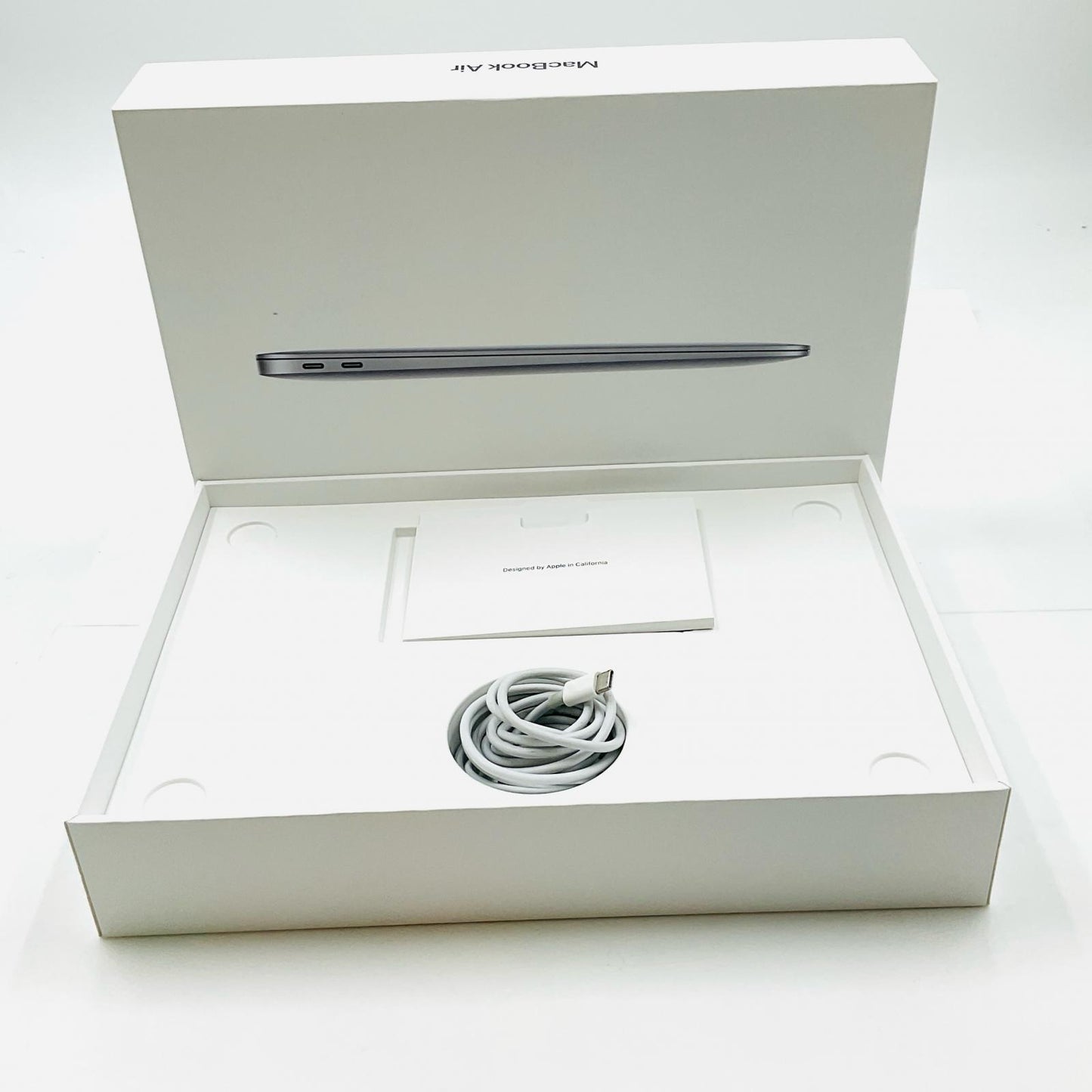 【全額返金保証】【最速発送】Apple MacBook Air 13.3インチ 2020 Apple M1 8GB SSD 256GB スペースグレイ 88% 動作確認済