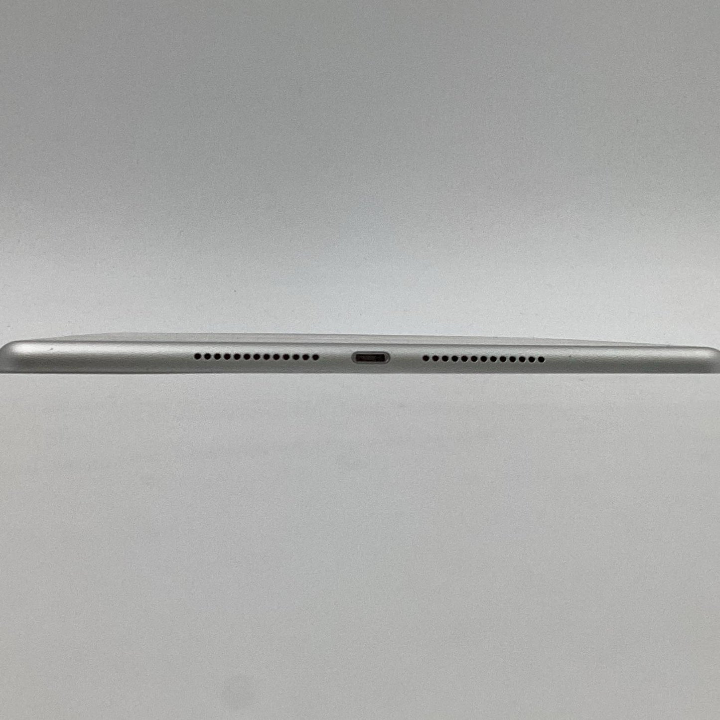 【全額返金保証】【最速発送】Apple iPad iPad 10.2インチ 第9世代 64GB シルバー WiFi+Cellular Softbank 白ロム 動作確認済
