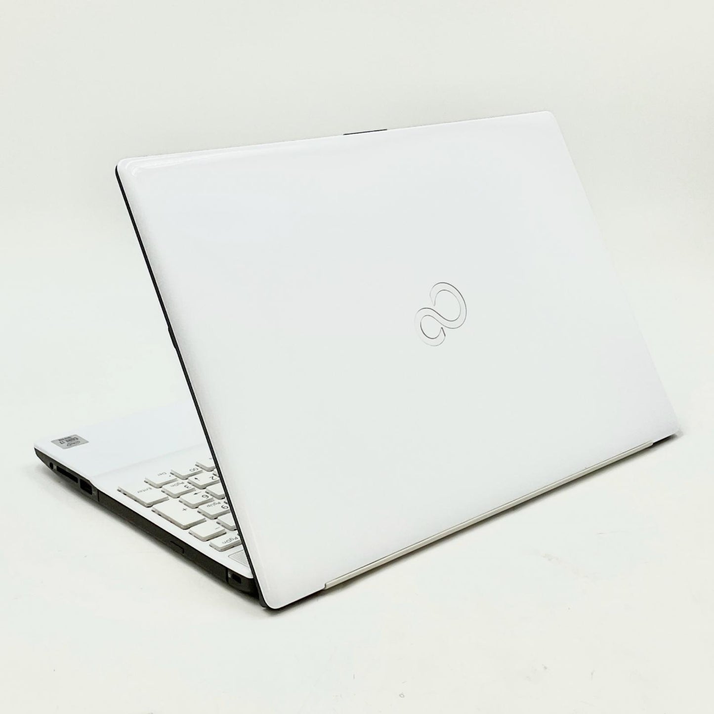 【全額返金保証】【最速発送】FUJITSU LIFEBOOK AH53/E2 FMVA53E2W Intel(R) Core(TM) i7-10510U CPU @ 1.80GHz 2.30GHz 8GB M.2 SSD 512GB 83% 美品 動作確認済