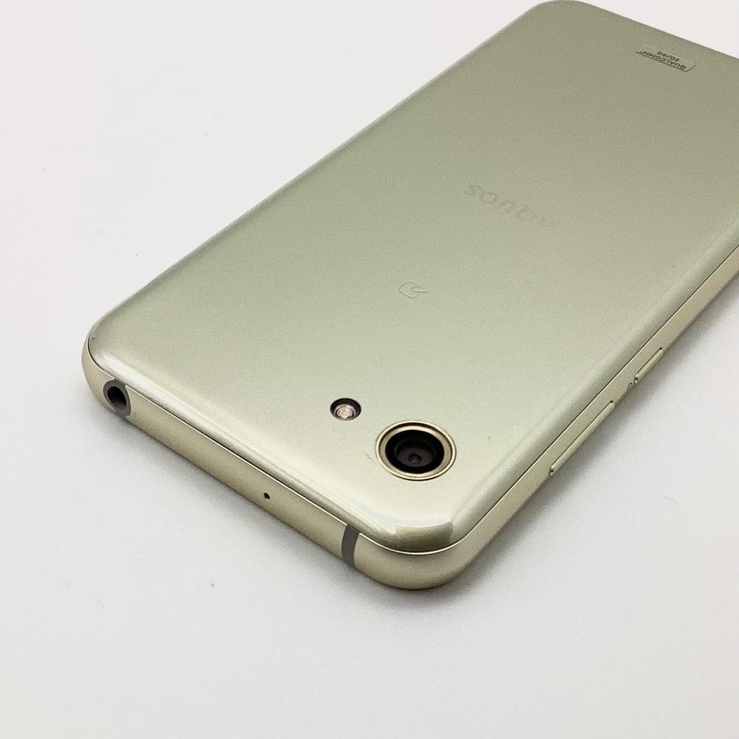 【全額返金保証】【最速発送】SHARP AQUOS R compact 32GB ダイヤモンドイエロー Softbank 701SH 白ロム 美品 動作確認済
