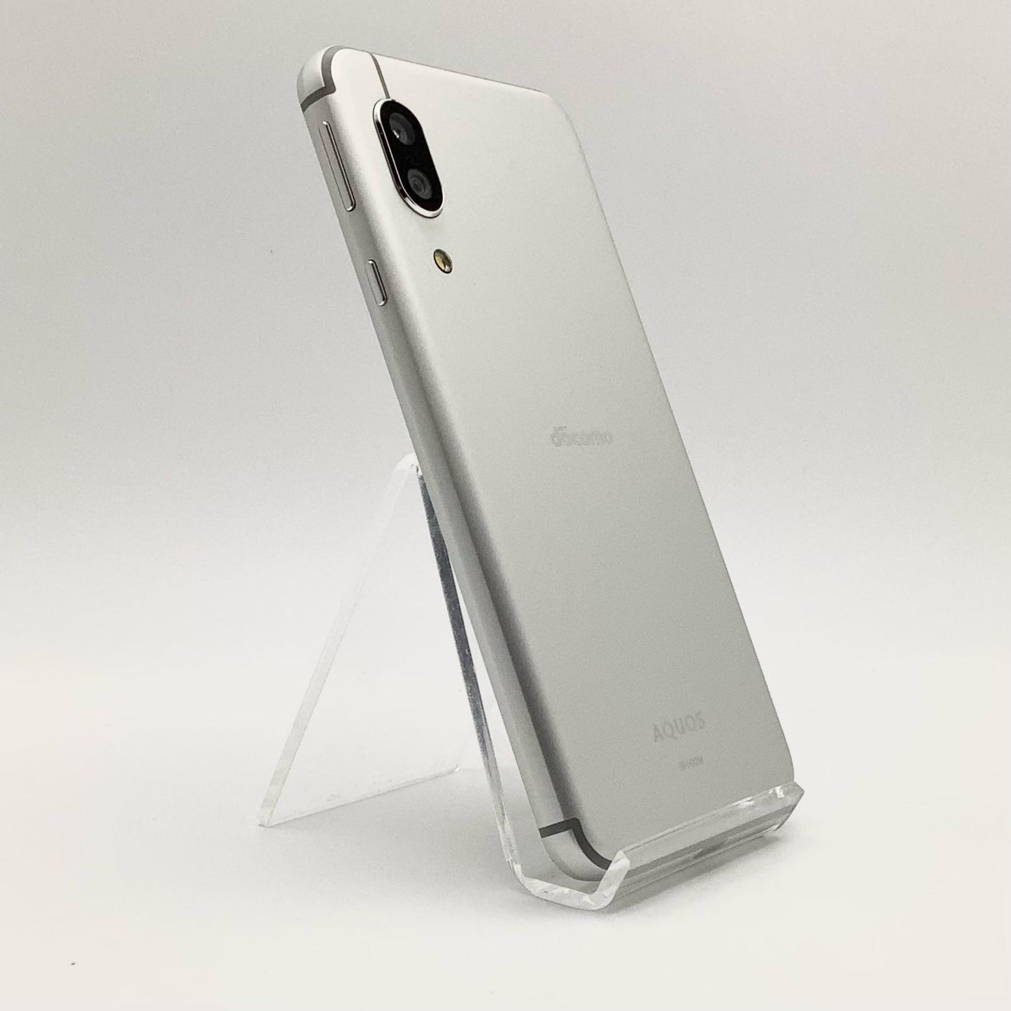 【全額返金保証】【最速発送】SHARP AQUOS sense3 64GB シルバーホワイト docomo SH-02M 白ロム 動作確認済