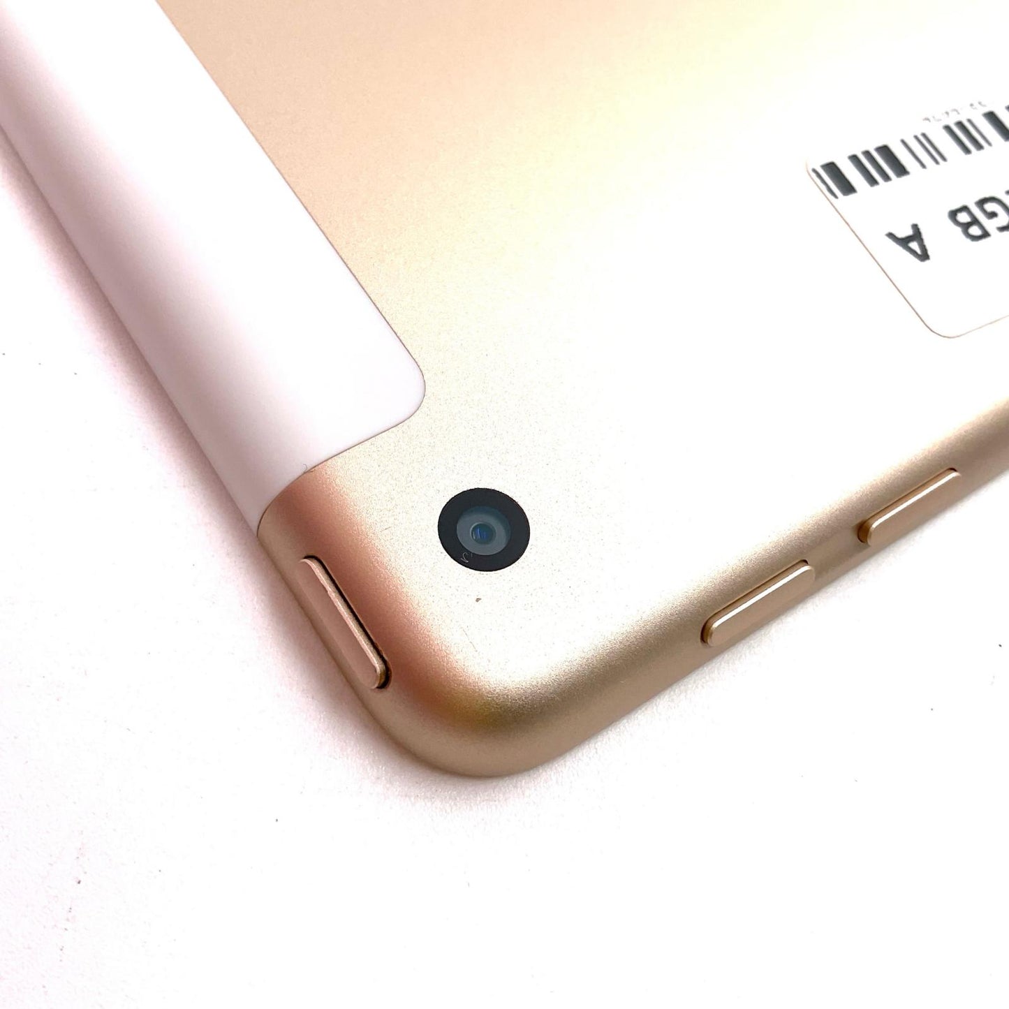 【最速発送】Apple iPad iPad 9.7インチ 第5世代 32GB ゴールド WiFi+Cellular au 白ロム【難有】