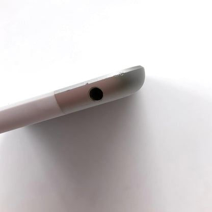 【全額返金保証】【最速発送】Apple iPad iPad 10.2インチ 第7世代 32GB シルバー WiFi+Cellular 動作確認済