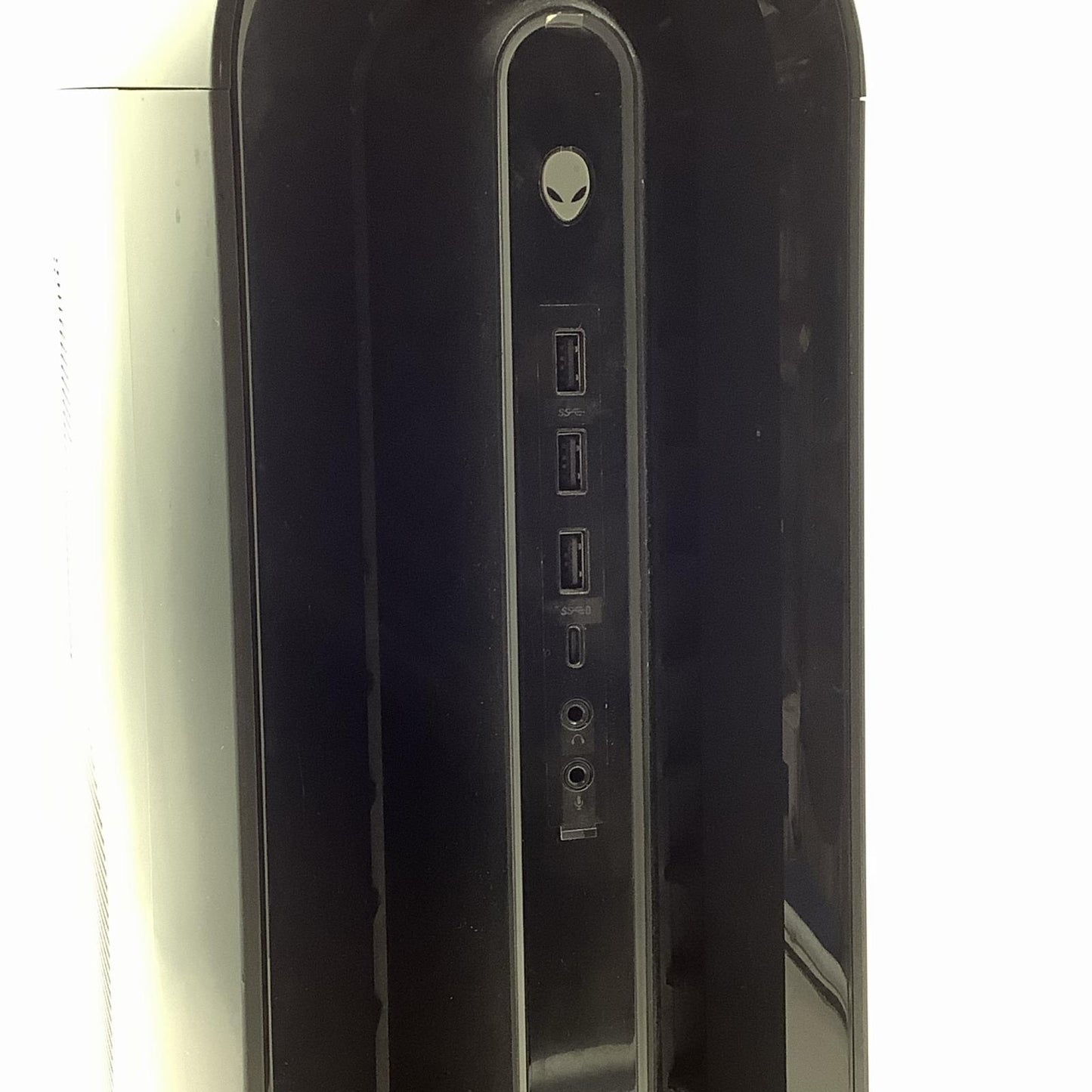 【全額返金保証】【最速発送】DELL AlienWare  Aurora R9 Intel Core i7-9800 16GB HDD 2TB NVIDIA GeForce RTX 2060 SUPER 動作確認済