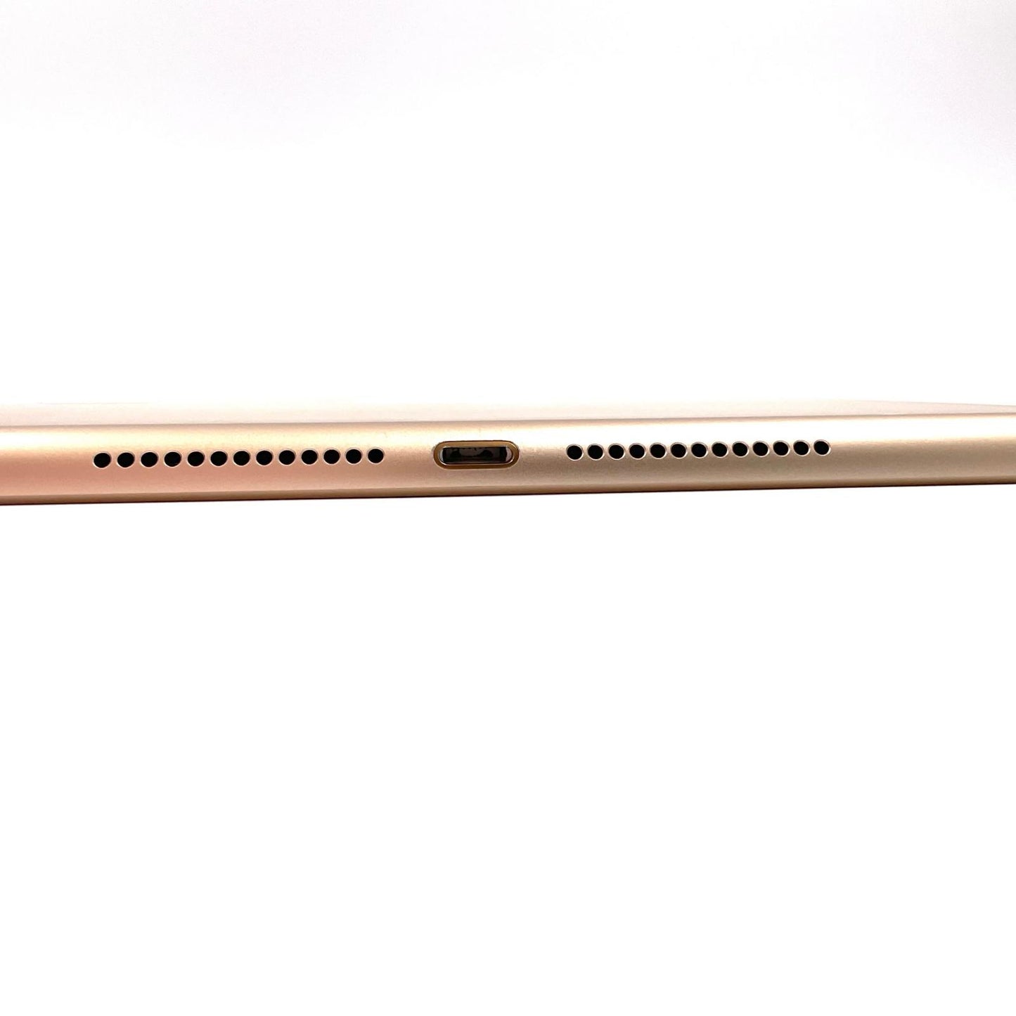 【全額返金保証】【最速発送】Apple iPad iPad 9.7インチ 第5世代 32GB ゴールド WiFi+Cellular au 白ロム 動作確認済