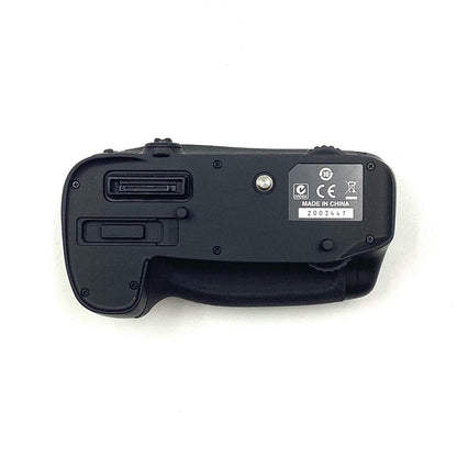 【全額返金保証】【最速発送】Nikon MB-D15 動作確認済