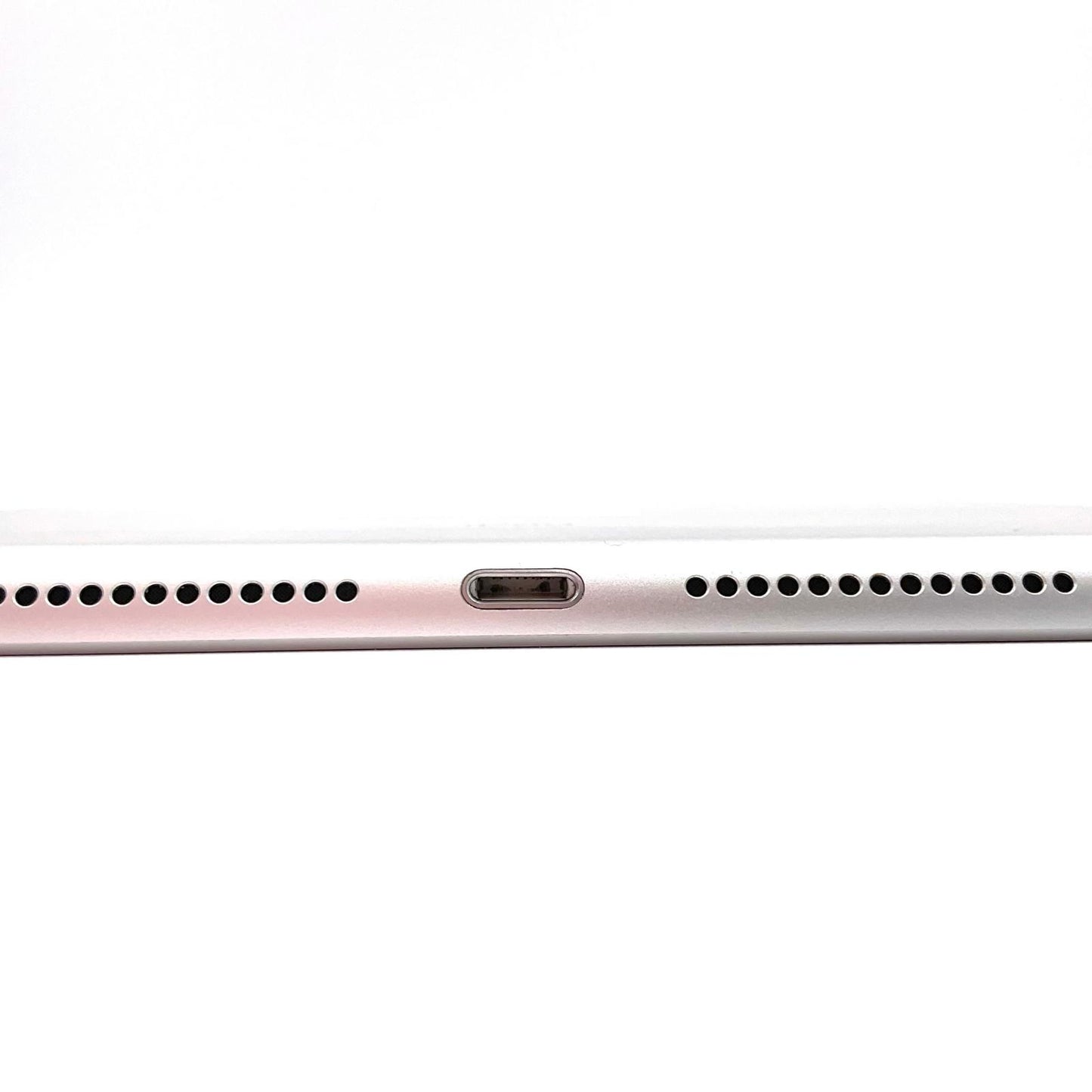 【全額返金保証】【最速発送】Apple iPad iPad 10.2インチ 第7世代 32GB シルバー WiFi+Cellular au 白ロム 動作確認済