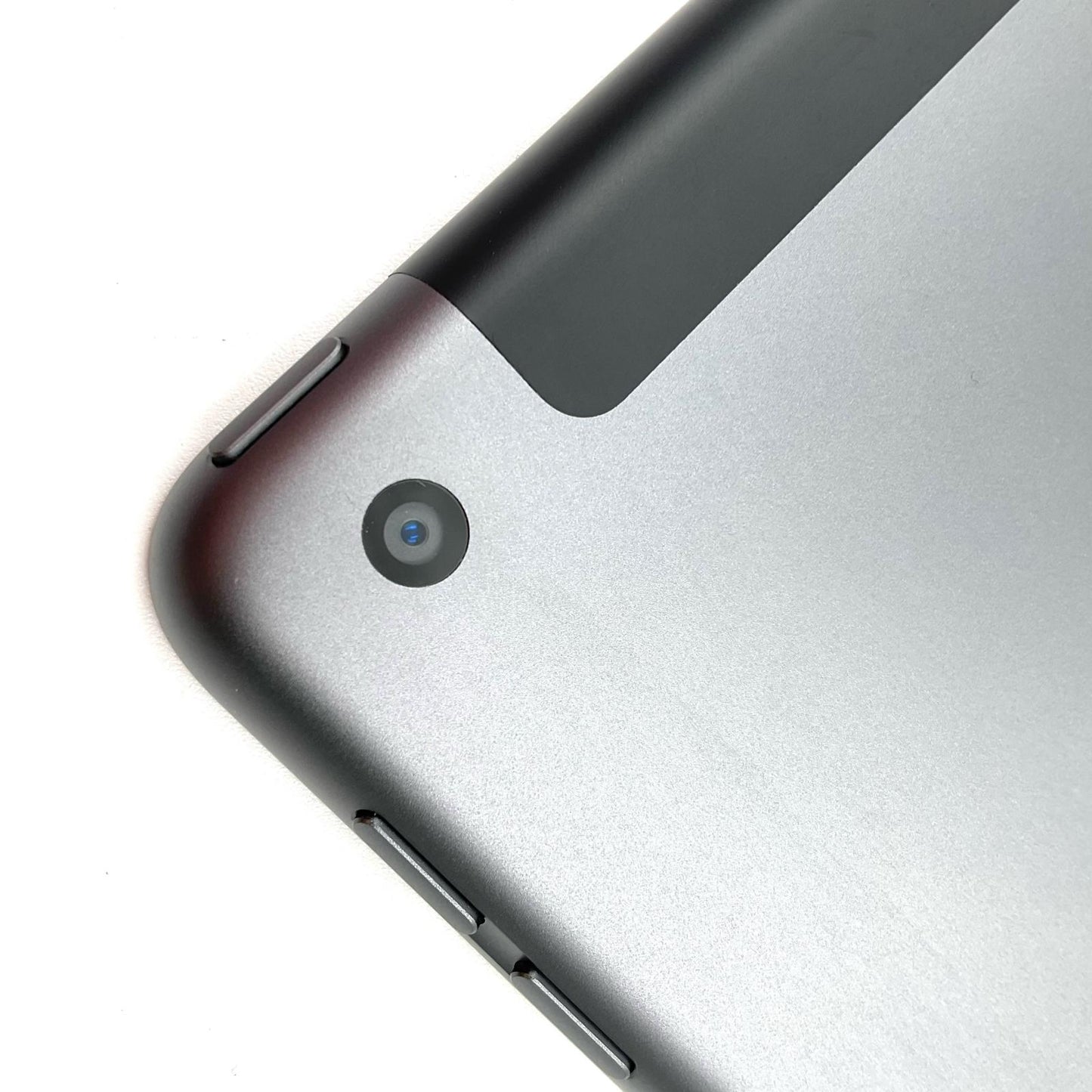 【全額返金保証】【最速発送】Apple iPad iPad 10.2インチ 第7世代 32GB スペースグレイ WiFi+Cellular SIMフリー 白ロム 動作確認済