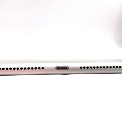 【全額返金保証】【最速発送】Apple iPad iPad 10.2インチ 第7世代 32GB シルバー WiFi+Cellular au 白ロム 美品 動作確認済