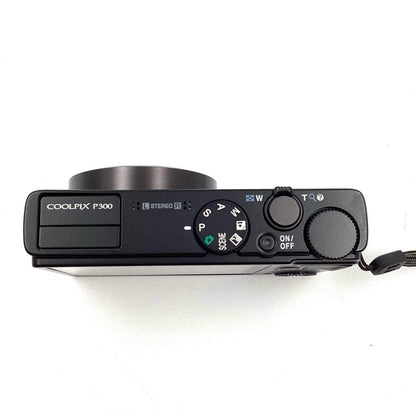 【全額返金保証】【最速発送】Nikon コンパクトデジタルカメラ COOLPIX P300 ブラック 動作確認済