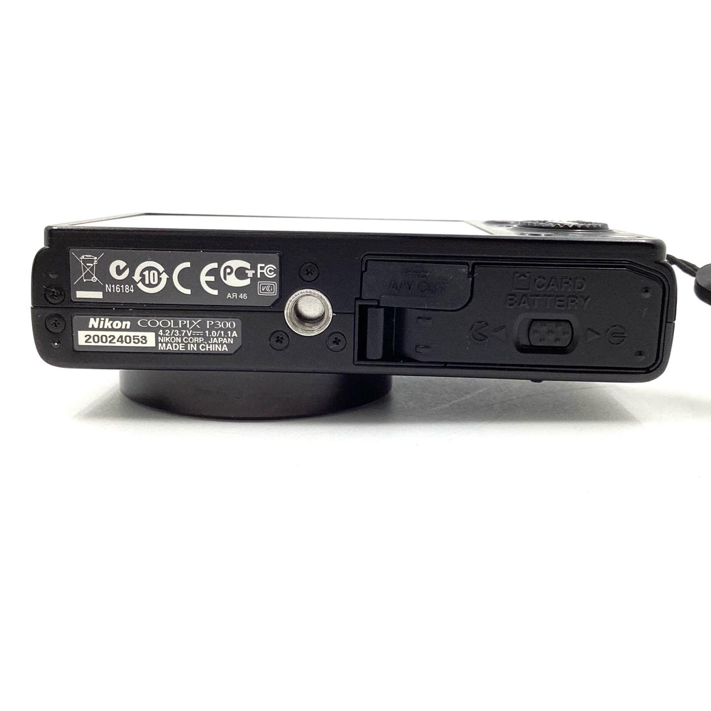 【全額返金保証】【最速発送】Nikon コンパクトデジタルカメラ COOLPIX P300 ブラック 動作確認済
