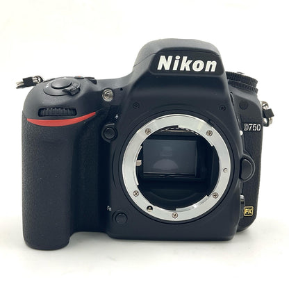 【全額返金保証】【最速発送】Nikon デジタル一眼 D750 ボディ ブラック 美品 動作確認済
