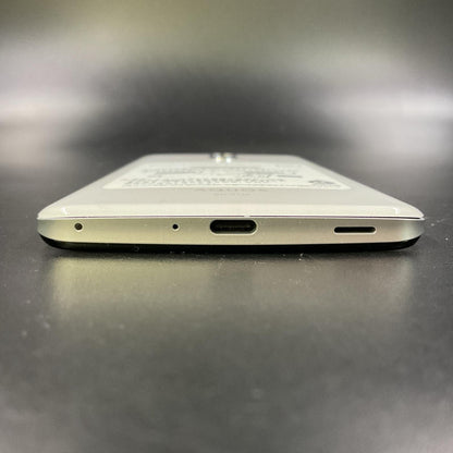 【全額返金保証】【最速発送】SHARP AQUOS zero2 256GB Misty White docomo SH-01M 白ロム 美品 動作確認済