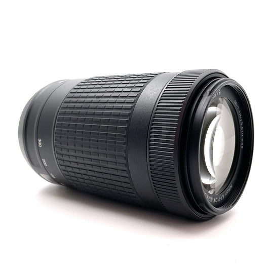 【全額返金保証】【最速発送】Nikon AF-P DX NIKKOR 70-300mm f/4.5-6.3G ED VR 動作確認済